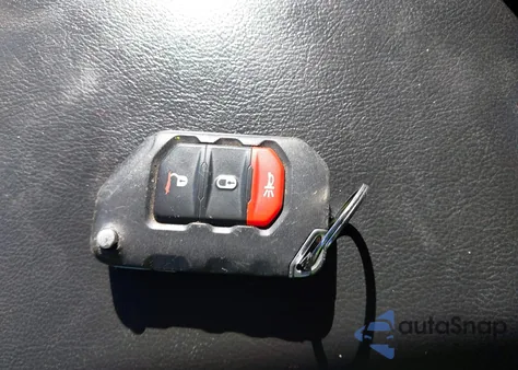 2021 Jeep Wrangler Unlimited Sport S 4X4 z USA, uszkodzony, nr VIN 1C4HJXDN7MW647934